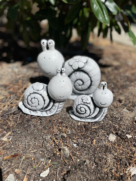Set of 3 Snails - white