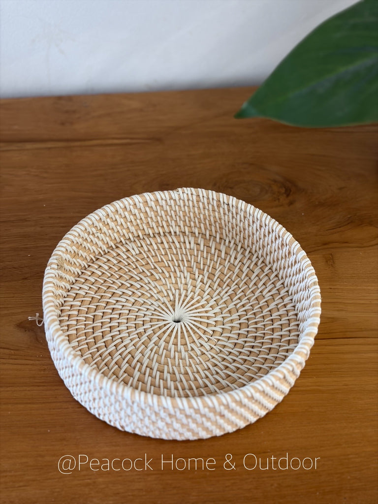 Round Basket White  - 3 sizes