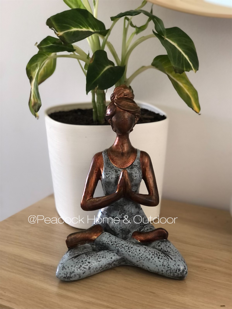 Yoga Lady - grey